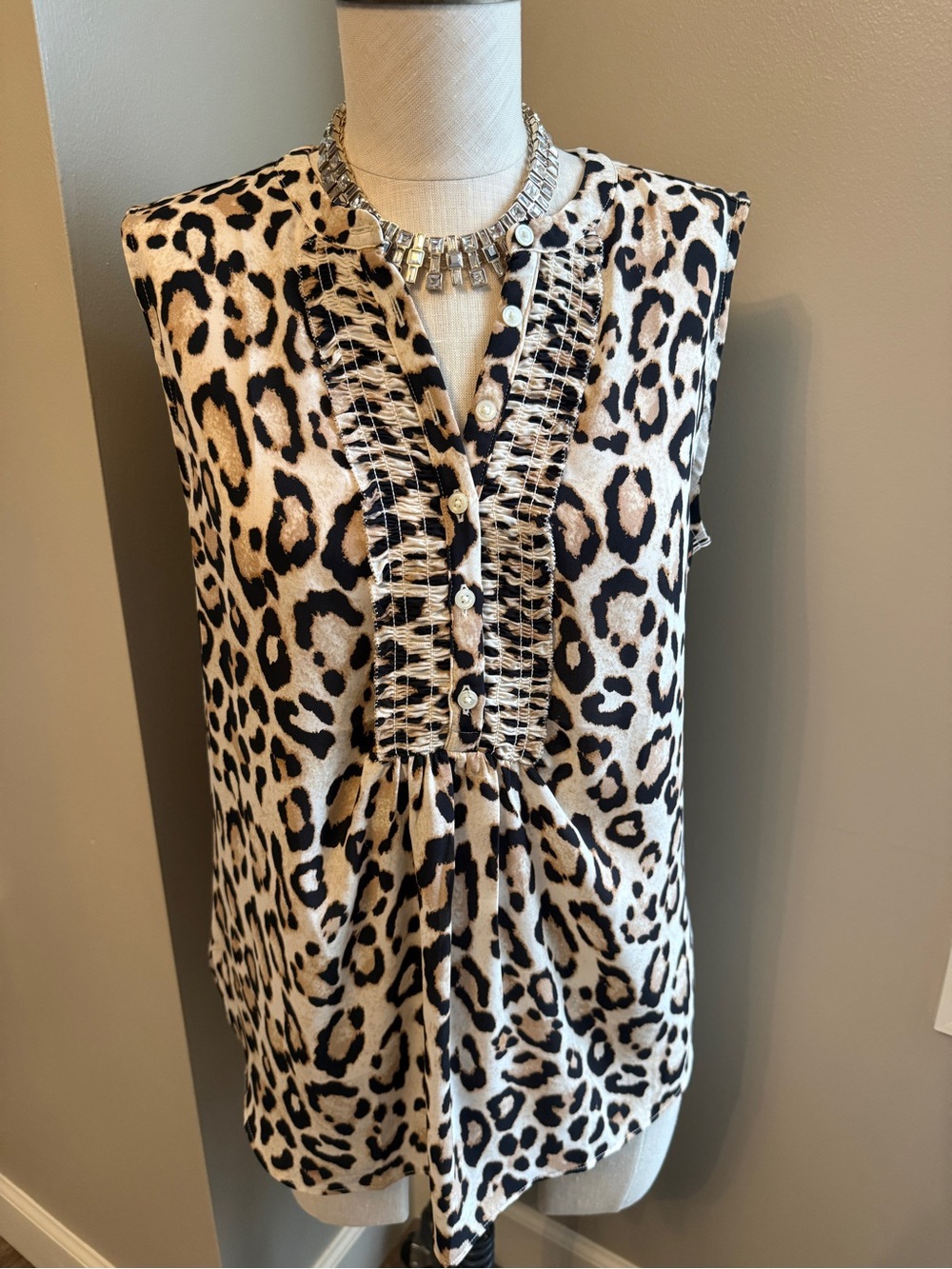 LOFT Leopard Print Ruffle-Trim Sleeveless Top - Cream/Black